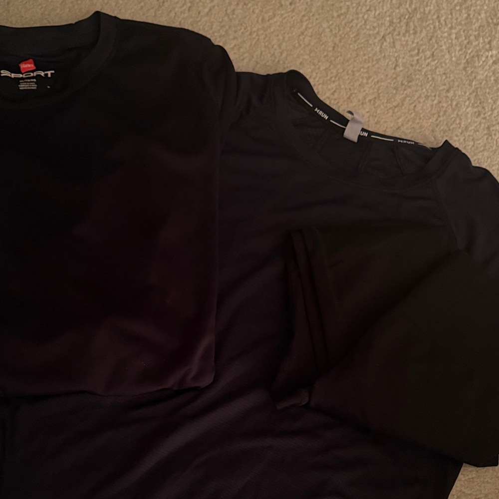 Under Armour Women's Black Short Sleeve, Tee, legging bundle